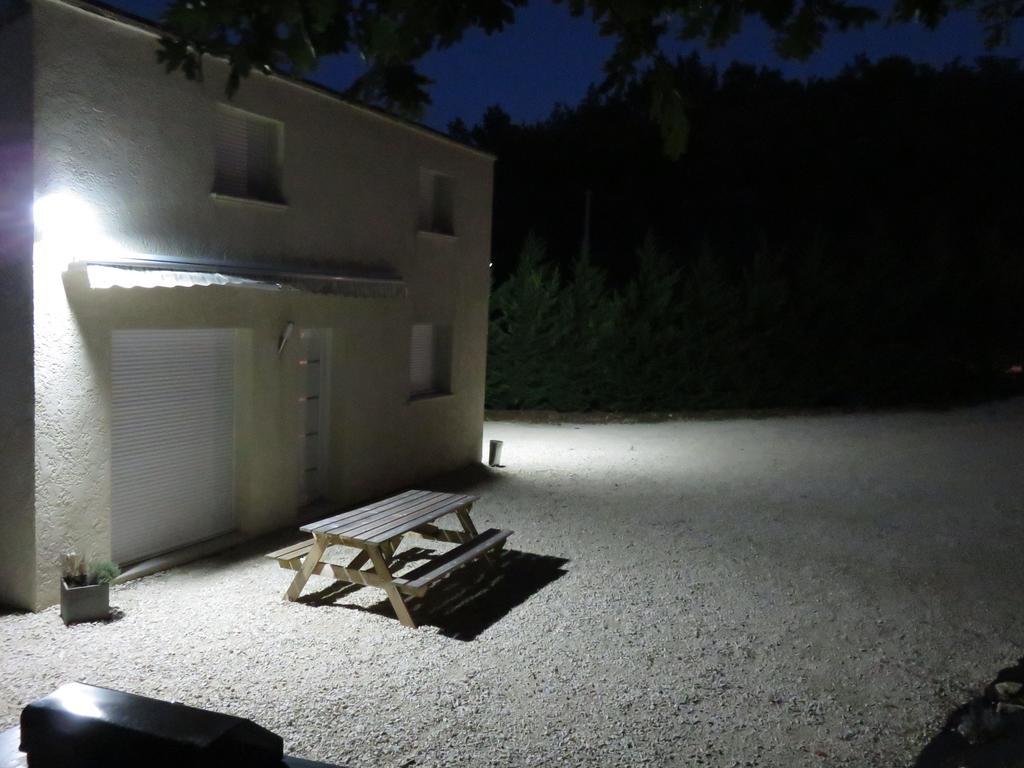 La Petite Maison Malataverne Luaran gambar