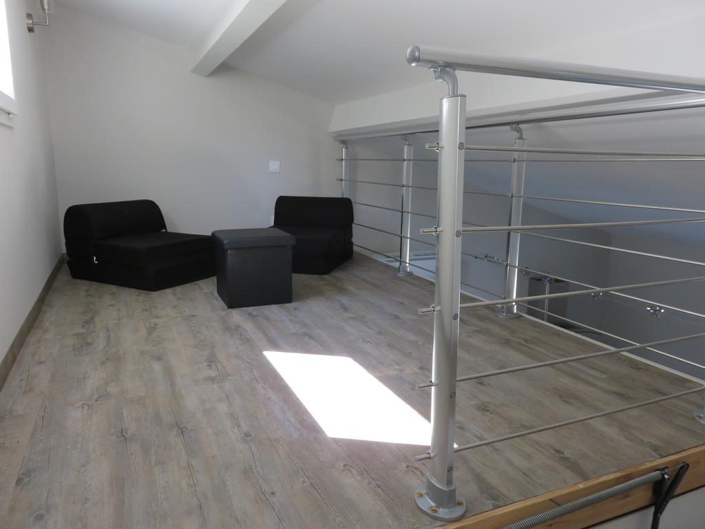 La Petite Maison Malataverne Luaran gambar